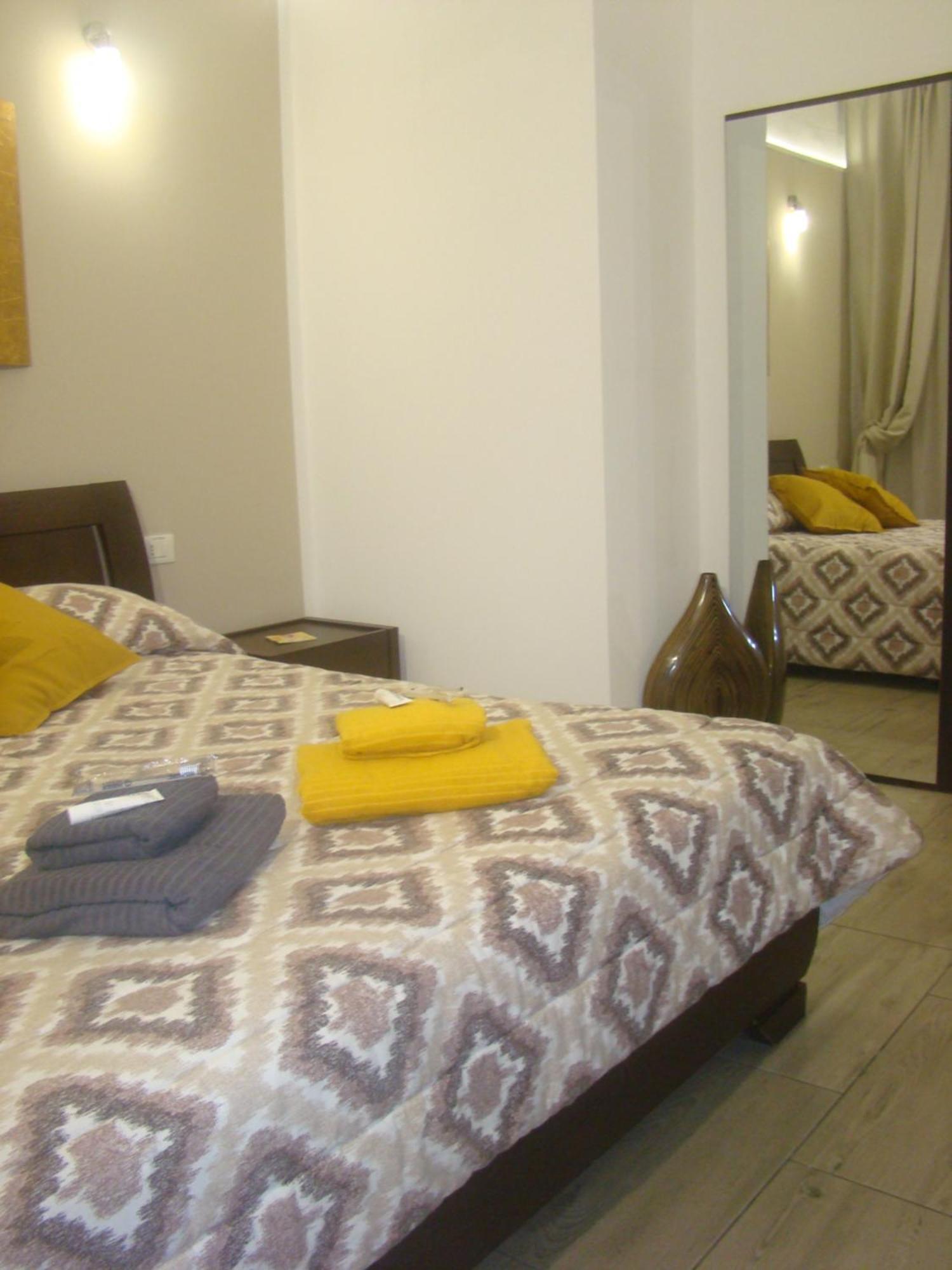 Exclusive House In The Center Catânia Exterior foto